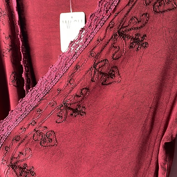 OSO Casuals rayon topper, size L in garnet red with embroidery and lace, size L - Picture 7 of 10